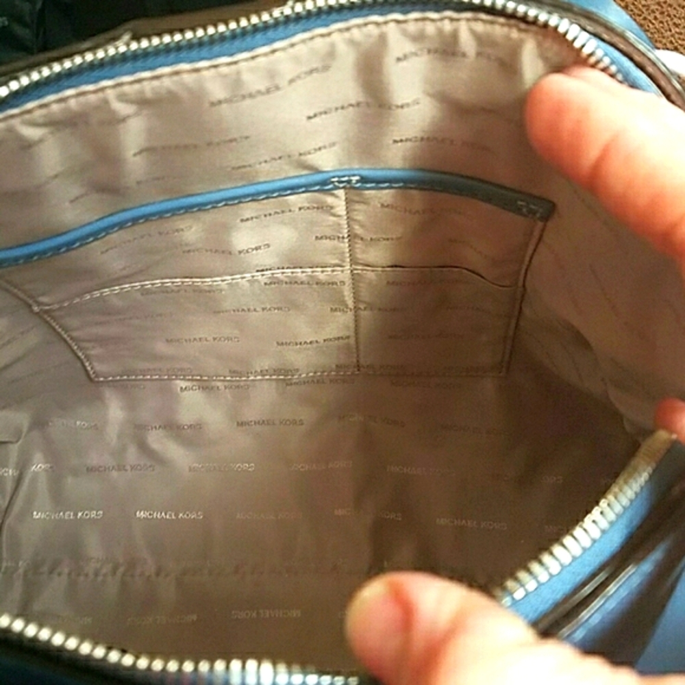 Michael Kors dome satchel patent leather denim blue - Picture 6 of 9